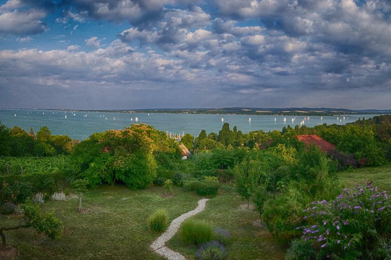 Panorama Apartment Tihany Extérieur photo